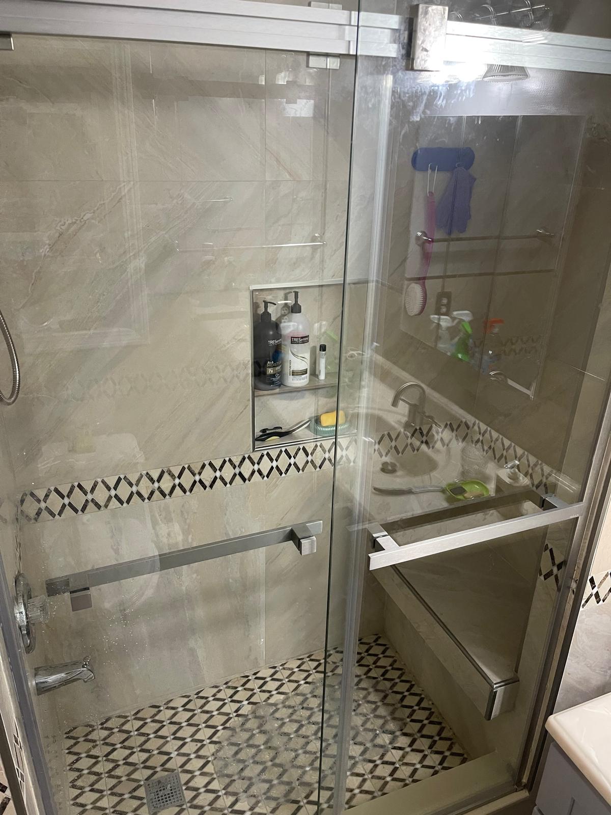 Shower Glass2